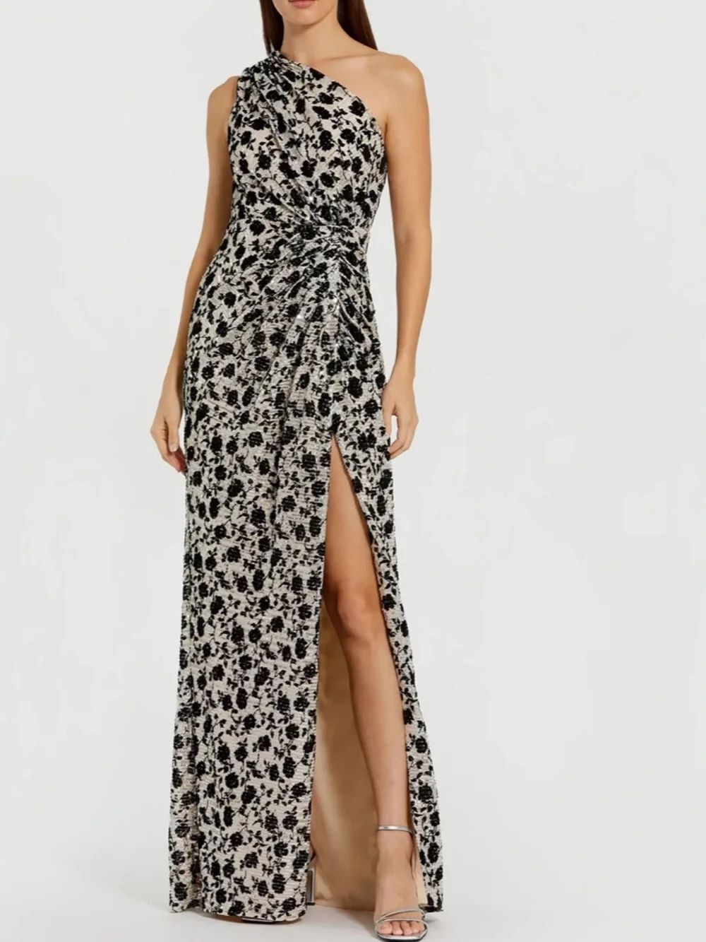 IEENA FOR MAC DUGGAL
Beige One Shoulder Sequin Gown with Floral Velvet Detail-R1